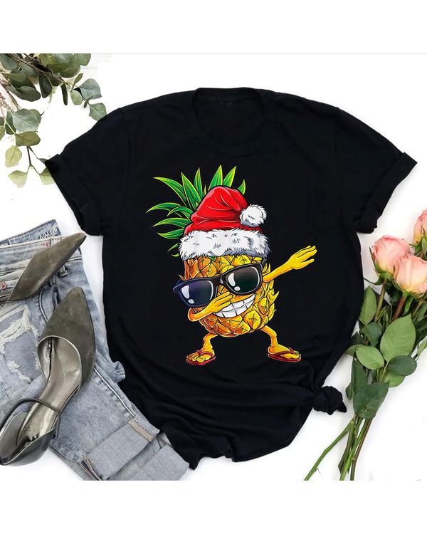 Christmas Pineapple Dabbing In July Funny Summer Pineapple Shirt